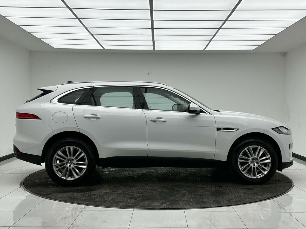 Jaguar F-Pace 2.0 D180 Portfolio Suv Awd Euro 6 CU68YDY White #5