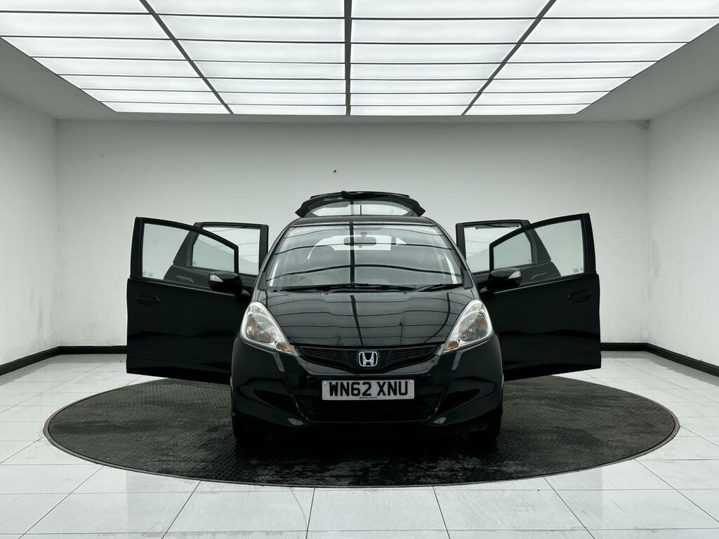 Honda Jazz 1.4 I-vtec Es Hatchback Cvt Euro 5 99 Black #6
