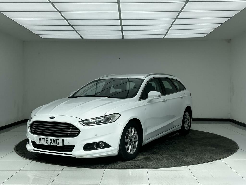 Ford Mondeo Zetec White #3