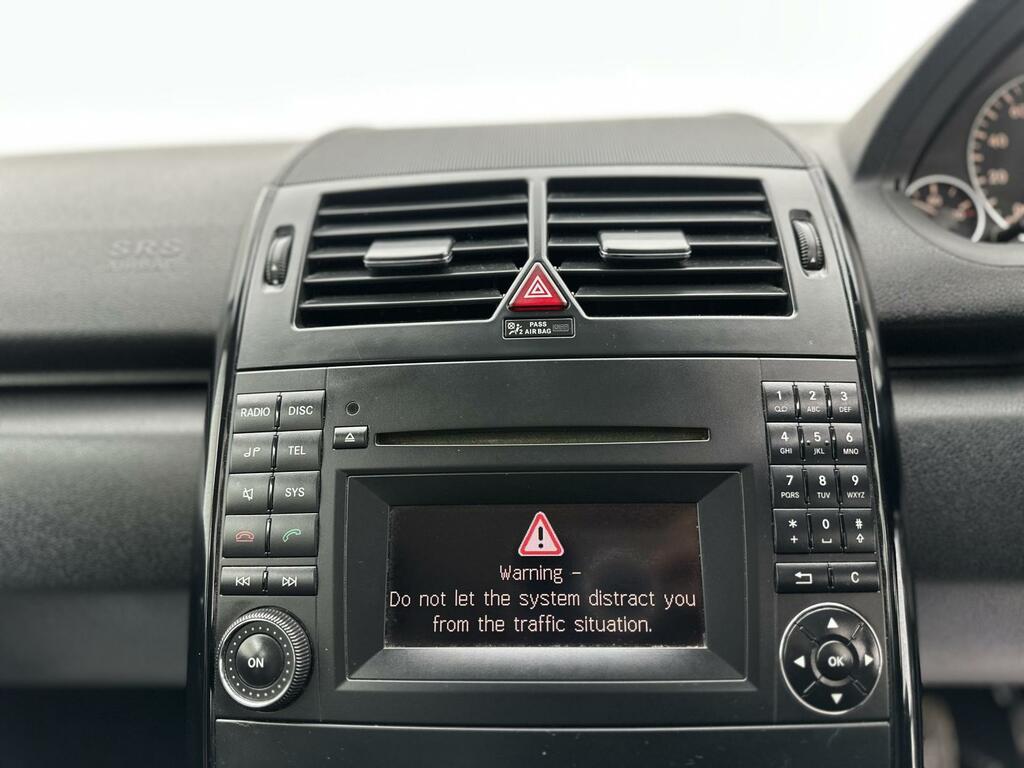 Mercedes-Benz A Class 1.5 A150 Blueefficiency Classic Se 95 Bhp Grey #28