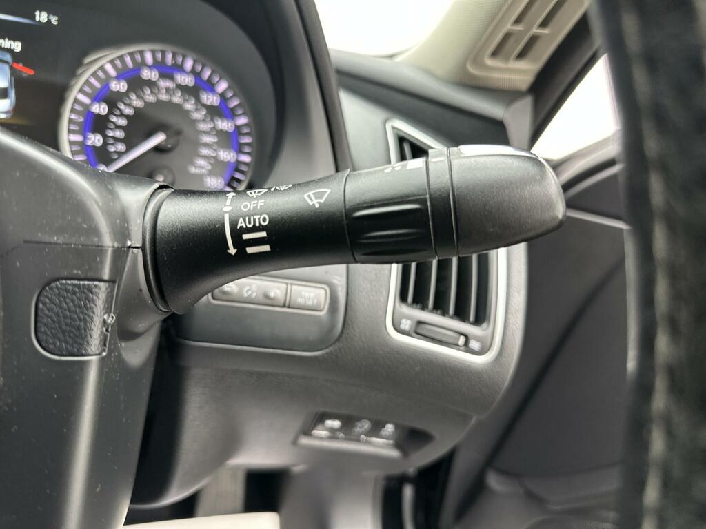 Infiniti Q50 Q50 Executive D Black #27
