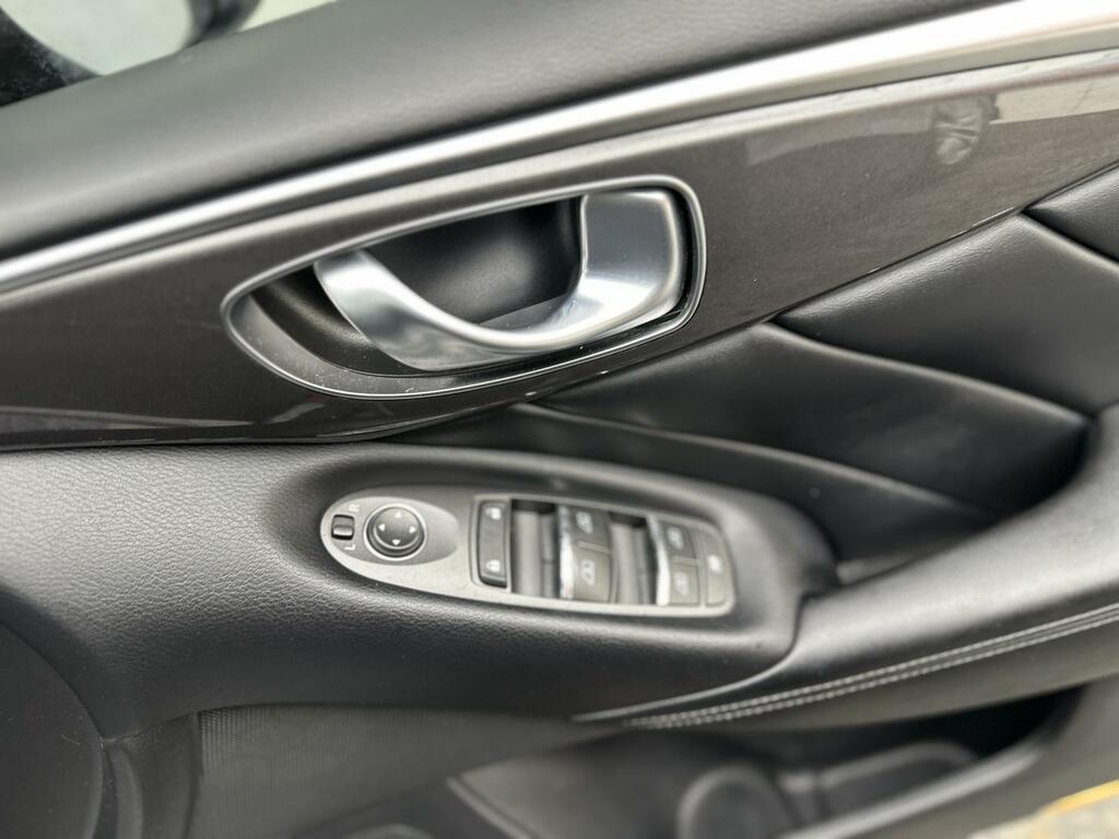 Infiniti Q50 Q50 Executive D Black #29