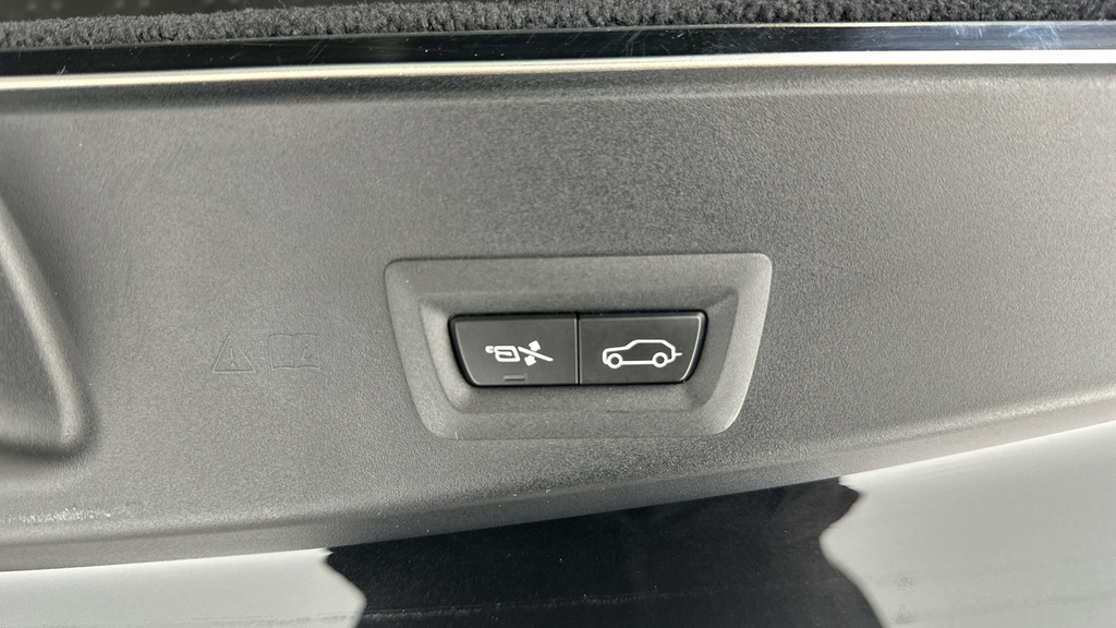 Rolls-Royce Cullinan Black Badge Black #40