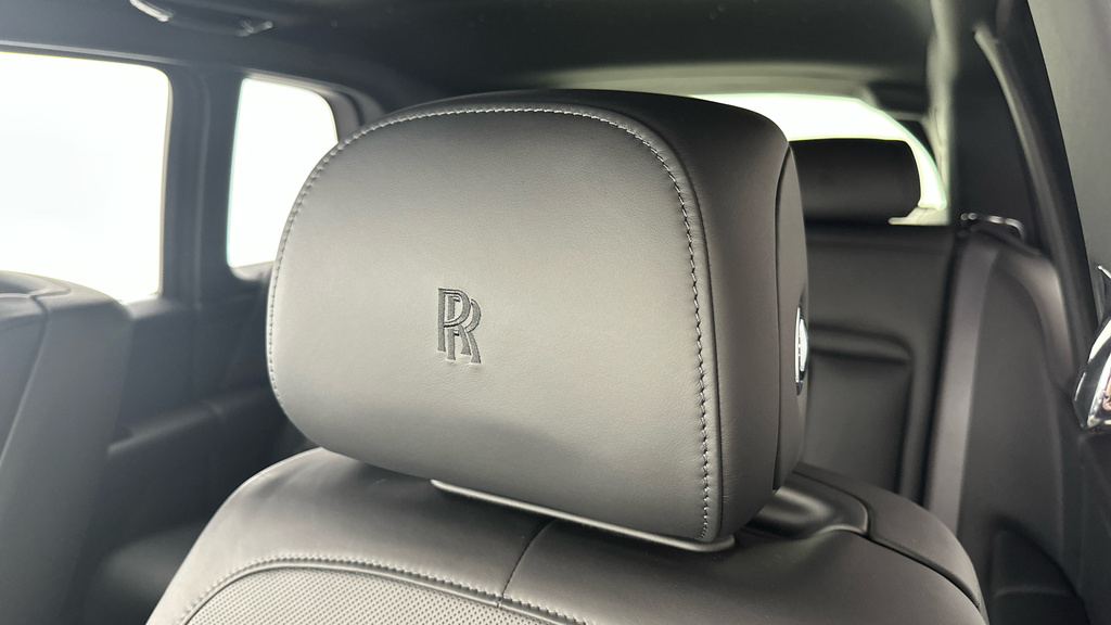Rolls-Royce Cullinan Black Badge Black #29