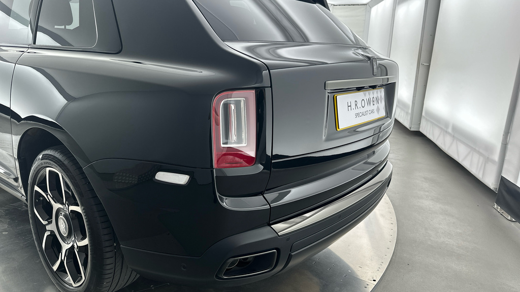 Rolls-Royce Cullinan Black Badge Black #44