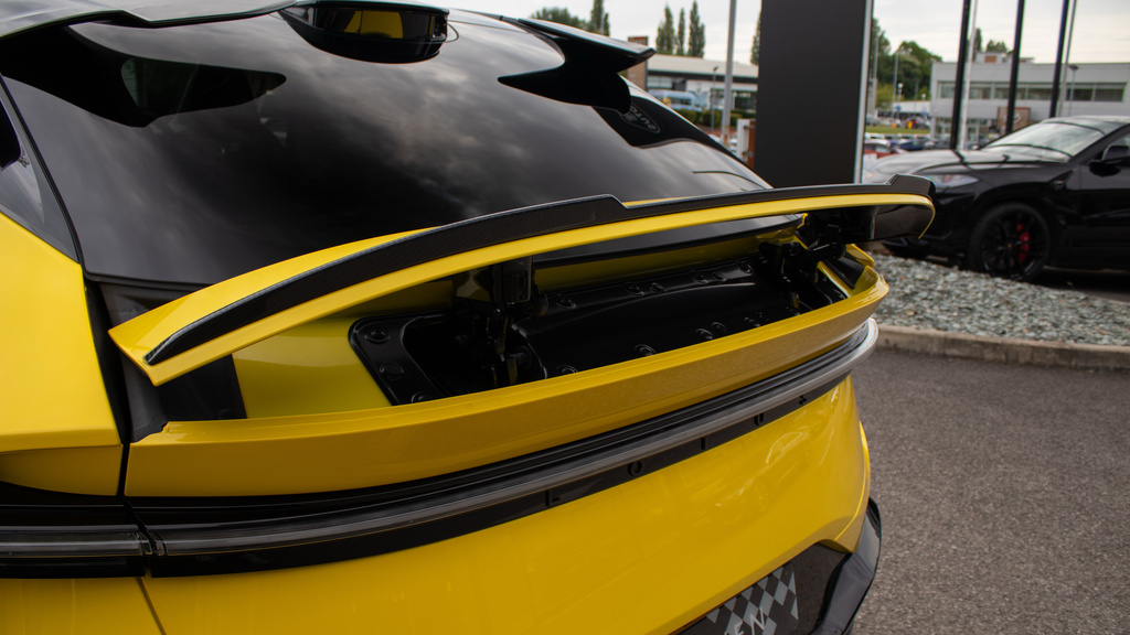 Lotus Eletre Eletre R Red #10