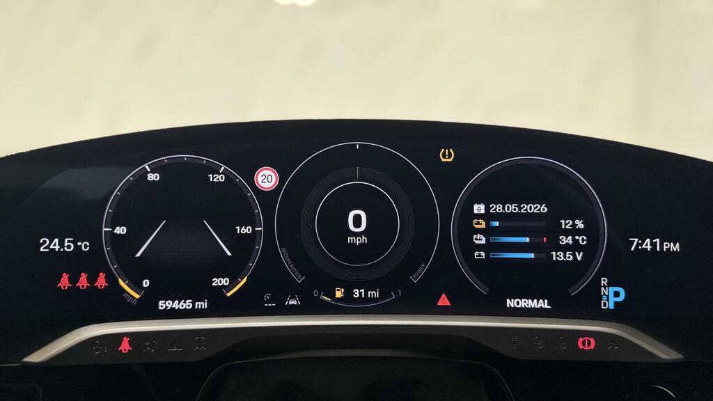 Porsche Taycan Performance 79.2Kwh Saloon Rwd SC71NBO Silver #4