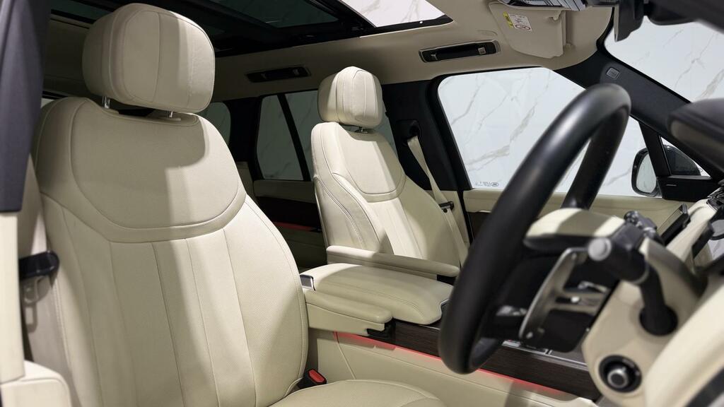 Land Rover Range Rover Se GY23MLU Brown #4
