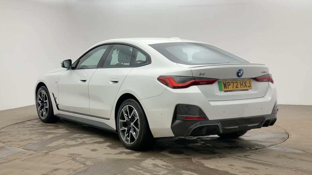 BMW i4 M Sport White #6