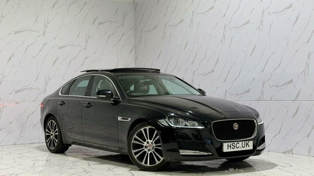 Jaguar XF Portfolio Black