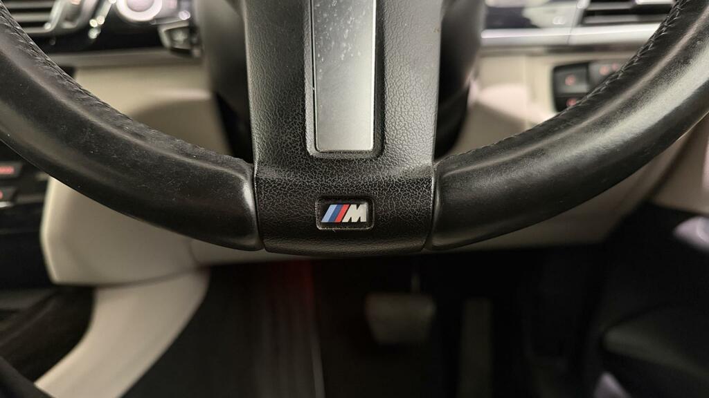 BMW X5 M M50d White #16