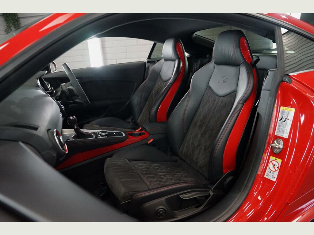 Audi TT Final Edition Red #2