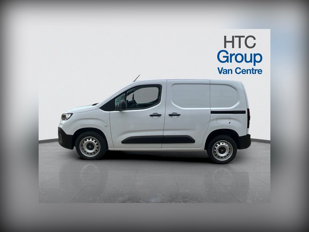 Fiat Doblo 1.5 Multijet3 1000Kg Plus Panel Van Man White #4