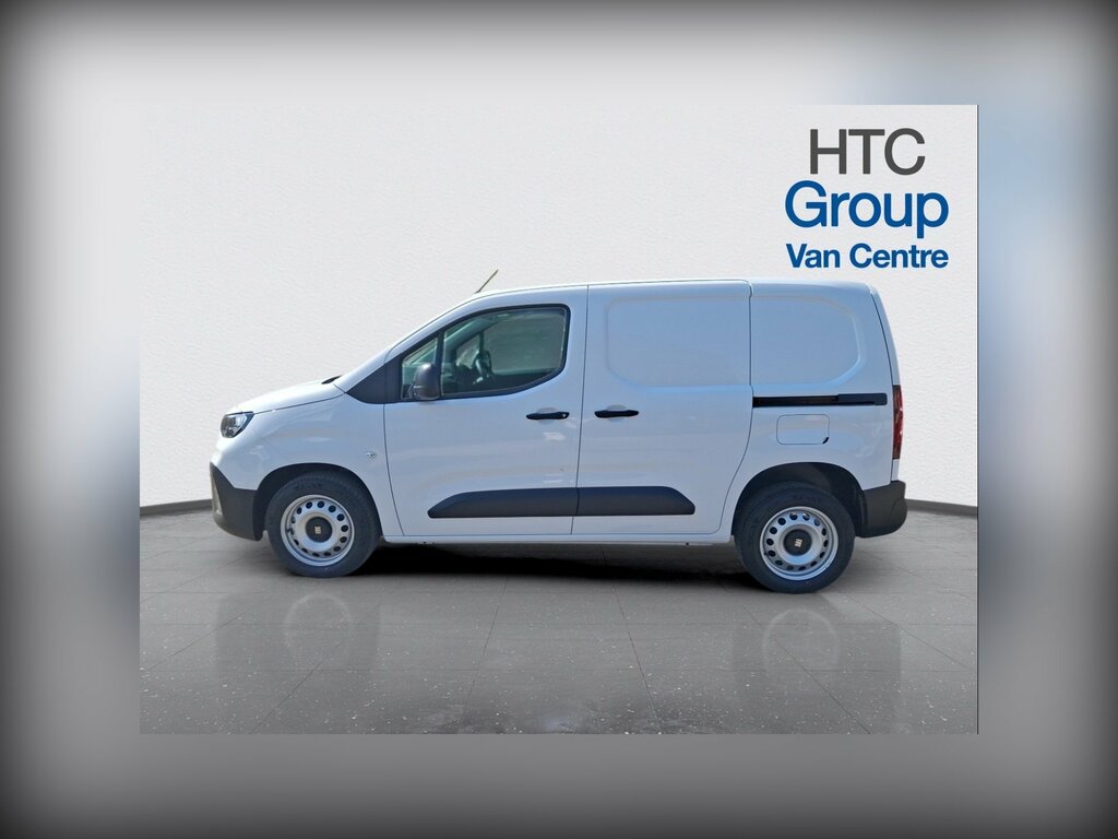 Fiat Doblo 1.5 Multijet3 1000Kg Plus Panel Van Man White #2