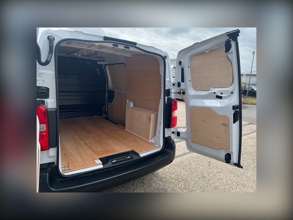 Fiat Scudo 1.5 Multijet Panel Van 6Dr L1 Euro 6 White #3