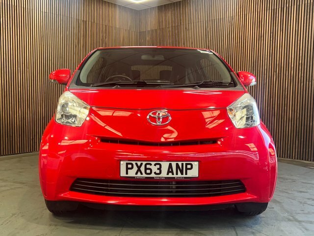 Toyota IQ 1.0 Vvt-i Multidrive Euro 5 Red #2