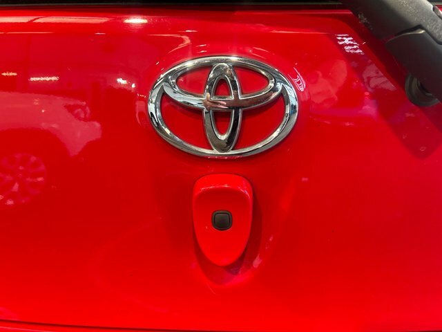 Toyota IQ Red #32