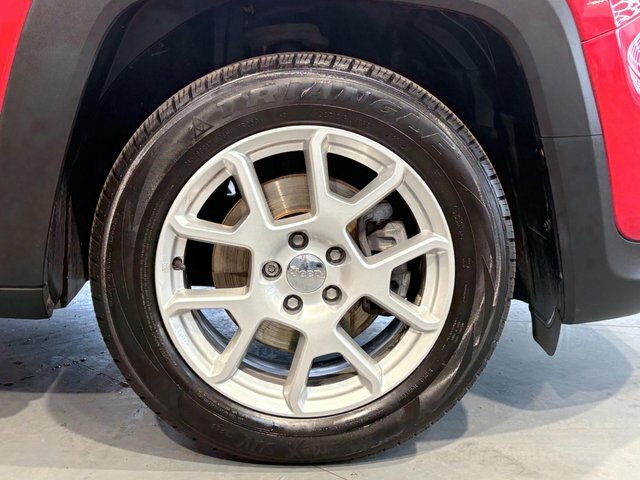 Jeep Renegade Limited White #31
