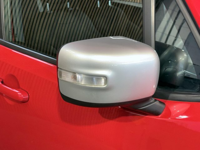 Jeep Renegade Limited White #40