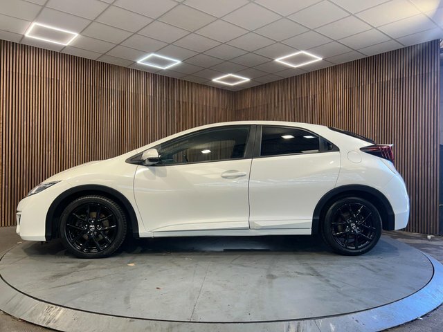 Honda Civic 1.4 I-vtec Sport Euro 6 Ss NV66KNZ White #5
