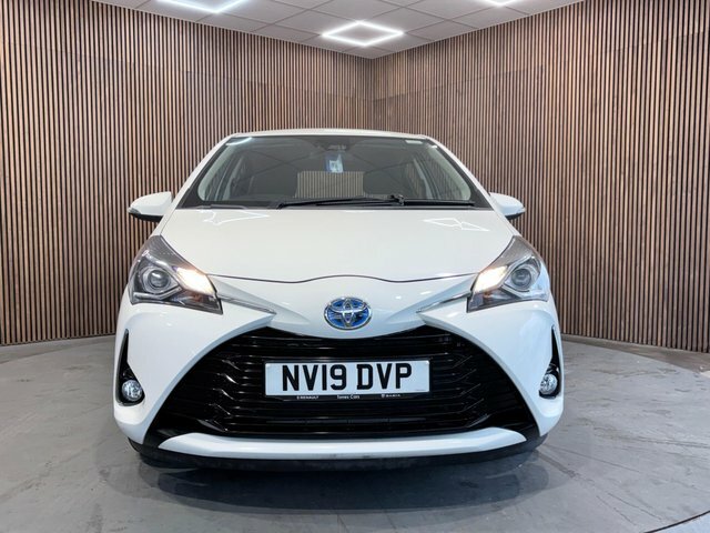 Toyota Yaris 1.5 Vvt-h Icon Tech E-cvt Euro 6 Ss White #3