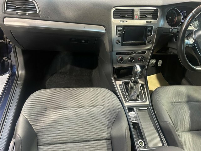 Volkswagen Golf 1.6 Tdi Bluemotion Tech Se Euro 5 Ss Red #13