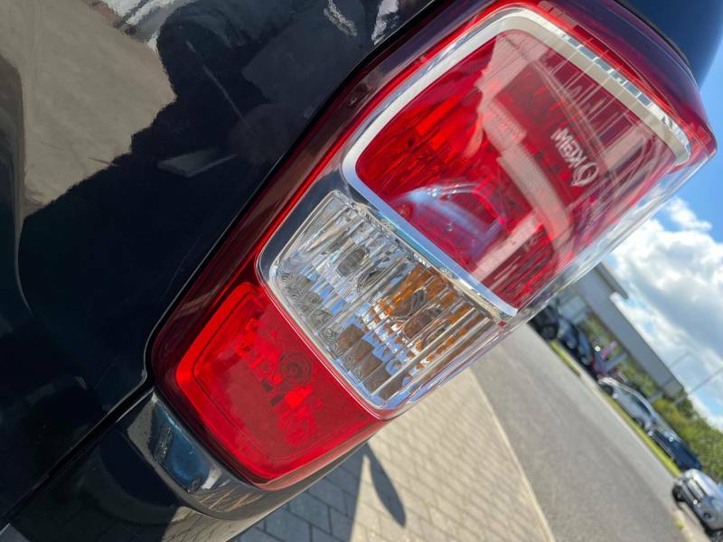 SsangYong Musso Saracen Plus Red #42