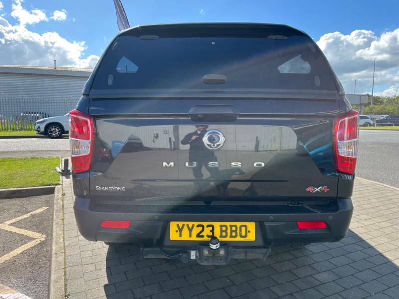 SsangYong Musso Saracen Plus Red #8