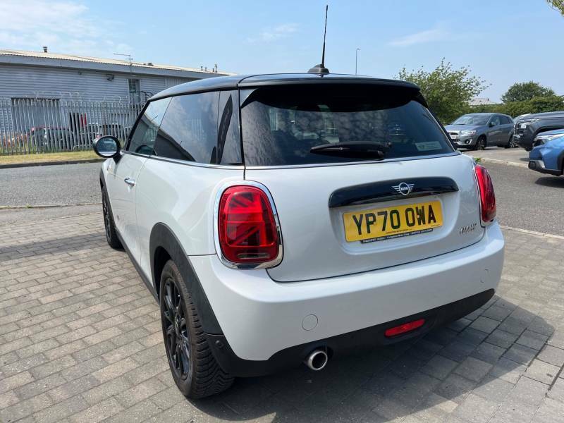 Mini Hatch 1.5 Cooper Classic II - 2020 70 YP70OWA Silver #5