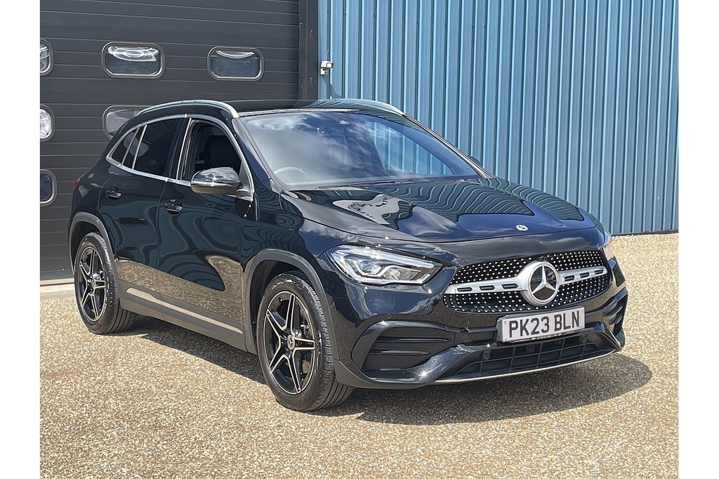 Mercedes-Benz GLA Class Gla200 Amg Line 2023 U2583 Ulez Black #2