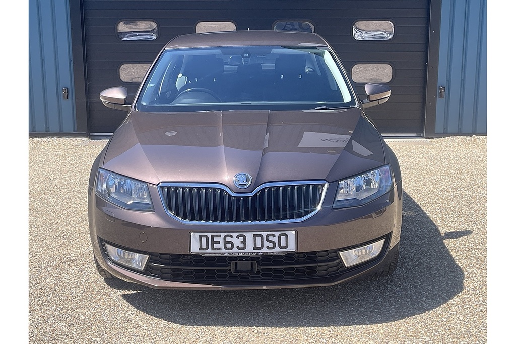 Skoda Octavia Tdi Elegance 2013 U2578 Brown #2