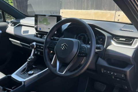 Suzuki Across 2.5 18.1Kwh Blue #31
