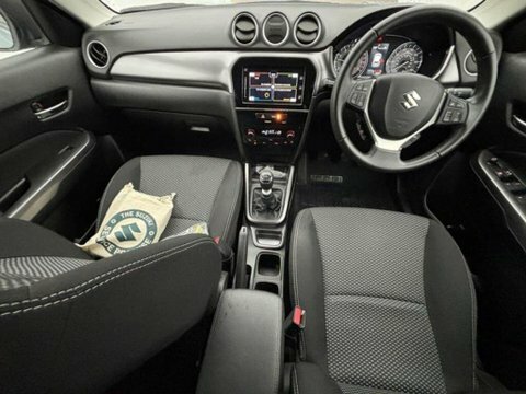 Suzuki Vitara 2023 23 Sz-t #3
