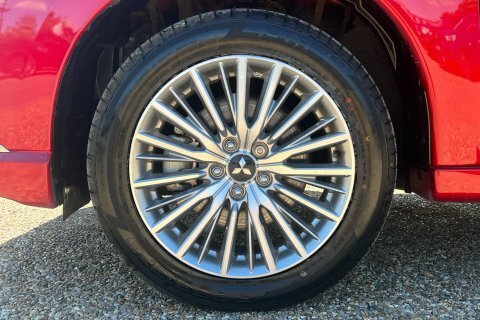 Mitsubishi Outlander 2021 21 Phev  #4