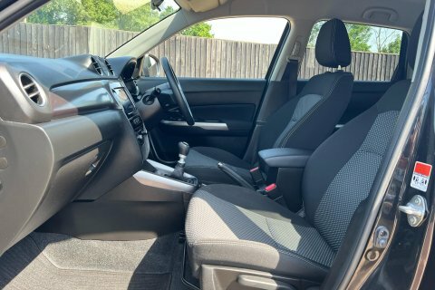 Suzuki Vitara 2023 23 Sz-t  #3