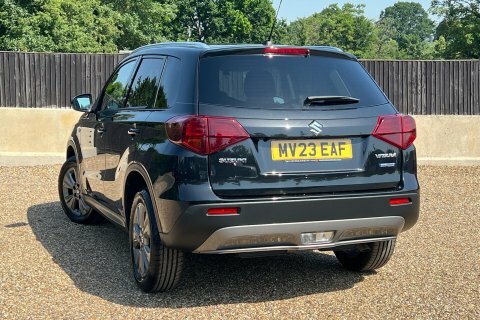 Suzuki Vitara 2023 23 Sz-t  #2