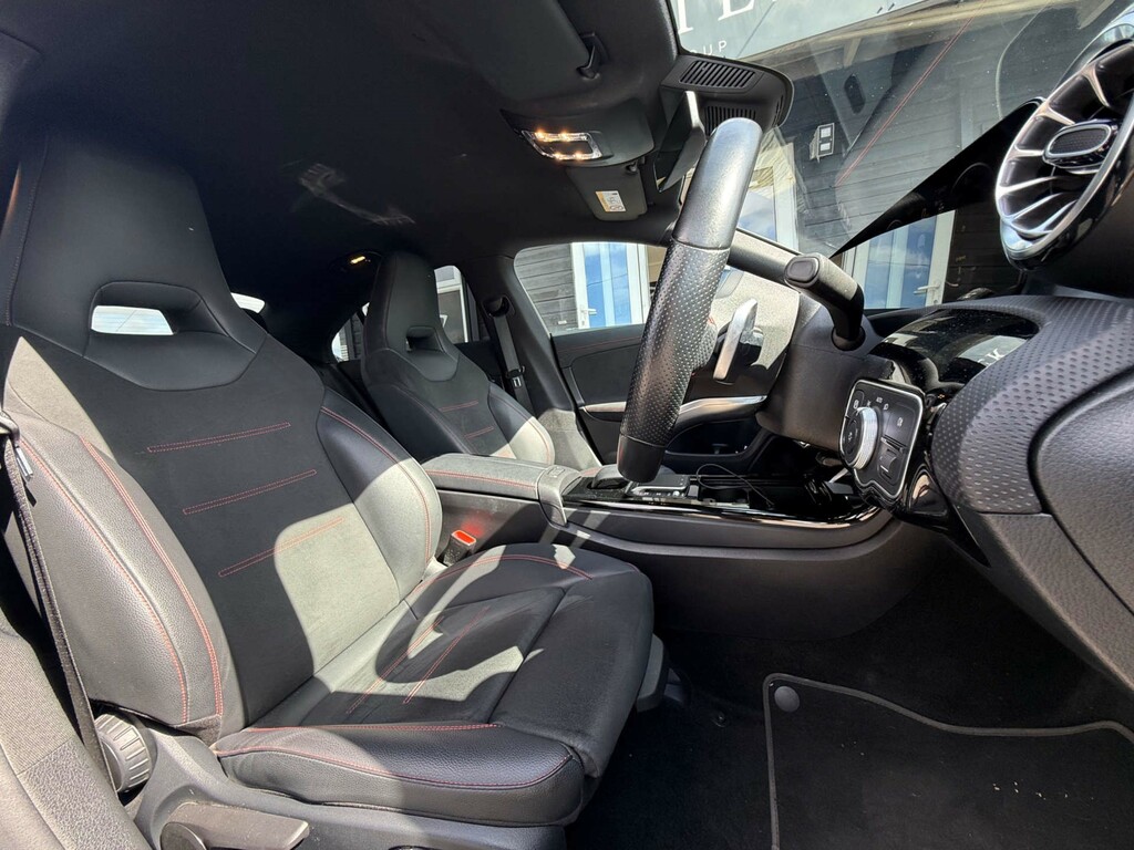 Mercedes-Benz CLA Class Amg Line Premium LV23UEG #2