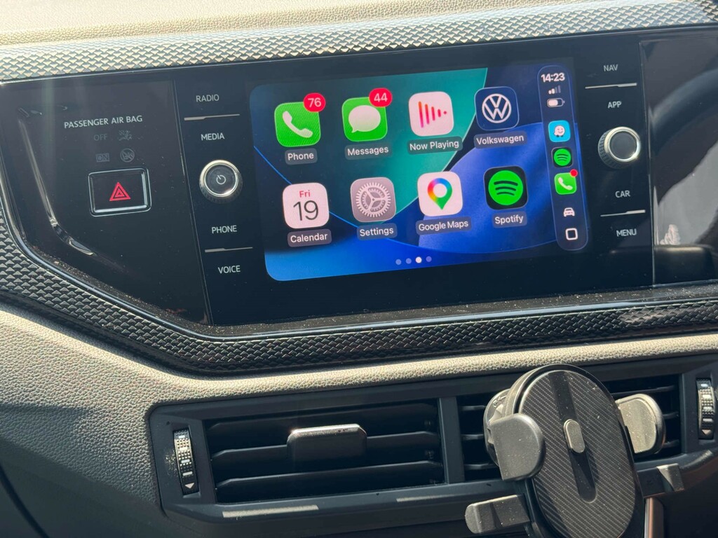 Volkswagen Polo Life Tsi LR72VGY #5