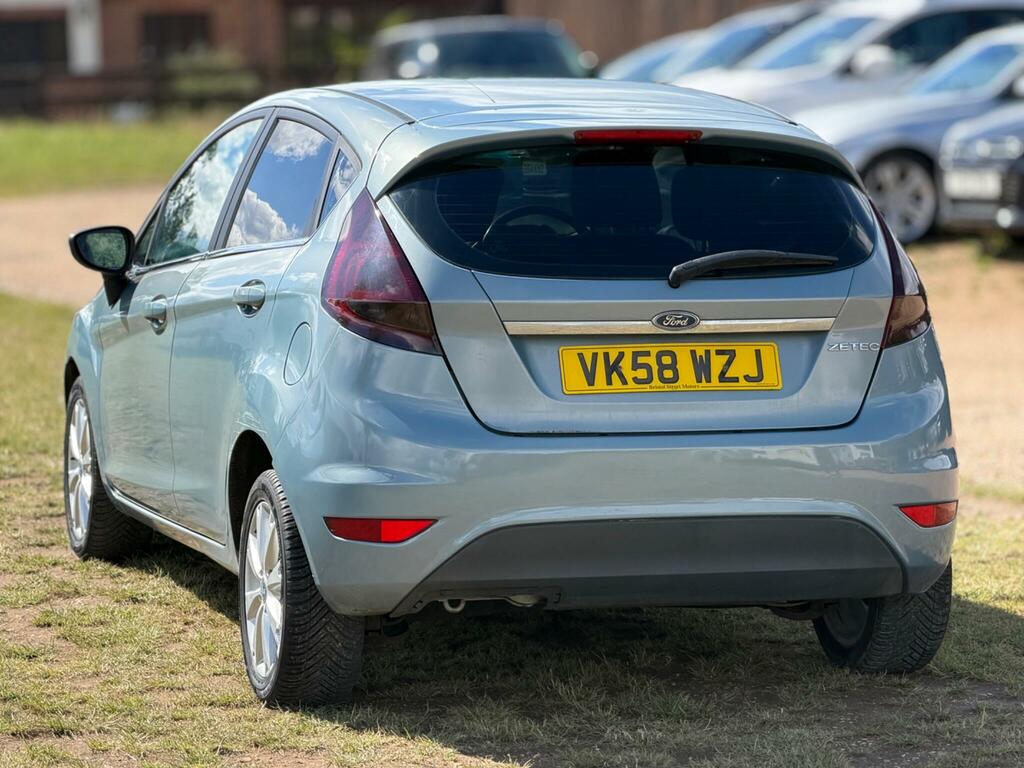 Ford Fiesta Ecoboost Zetec Blue #4