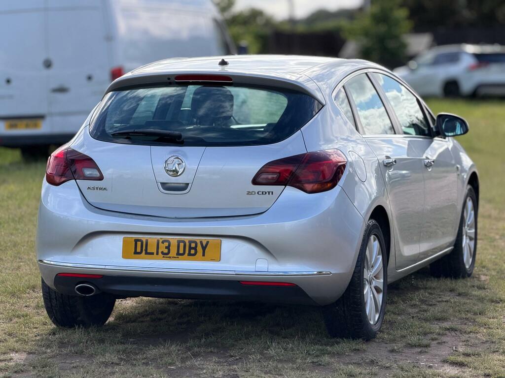 Vauxhall Astra 1.4 Sri Ss 138 Bhp White #14