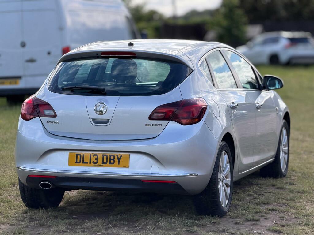 Vauxhall Astra 1.4 Sri Ss 138 Bhp White #22