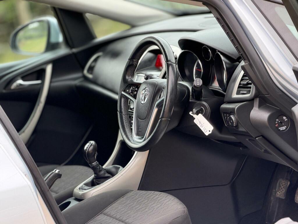 Vauxhall Astra 1.7 Cdti Ecoflex Energy Euro 5 Silver #2