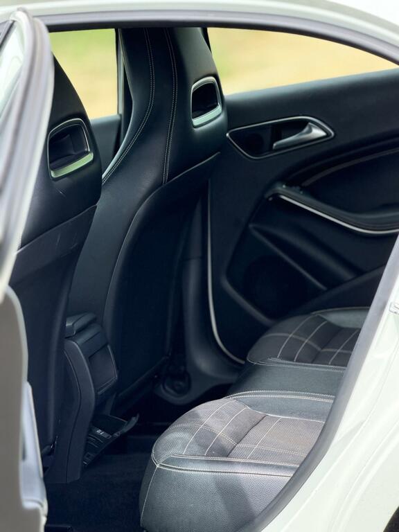 Mercedes-Benz A Class 1.4 A Swb Hatchback Blue #27