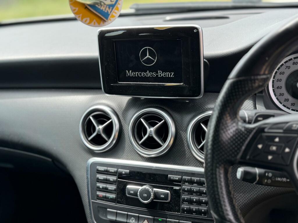 Mercedes-Benz A Class 1.4 A Swb Hatchback Blue #30
