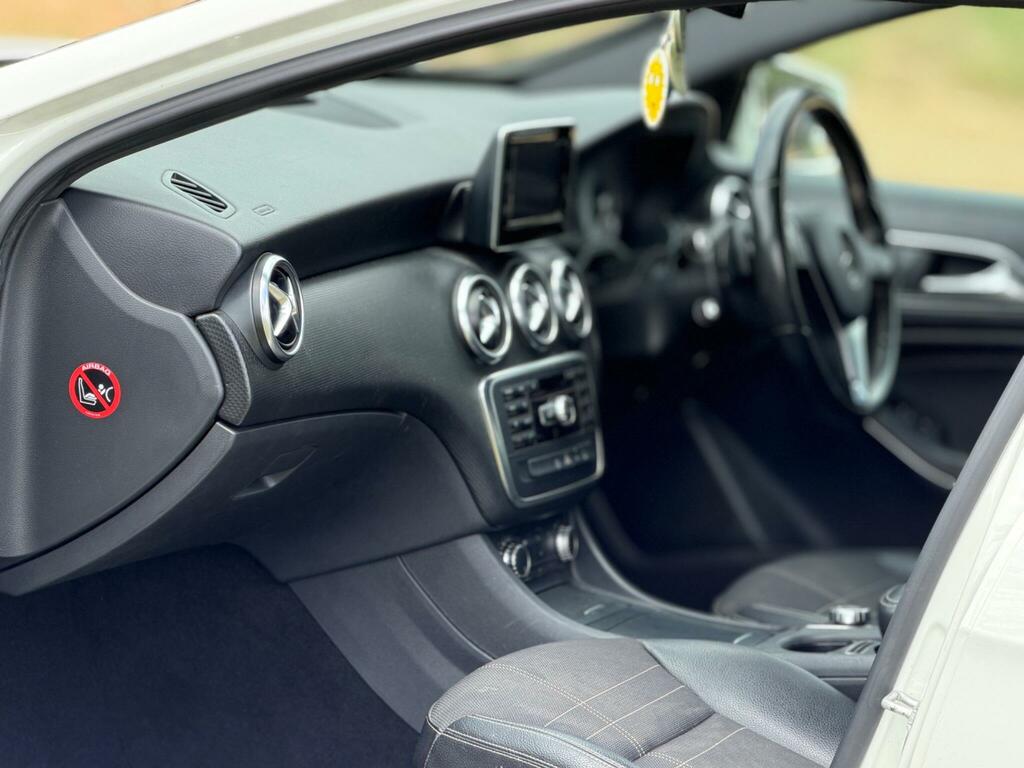 Mercedes-Benz A Class 1.4 A Swb Hatchback Blue #21