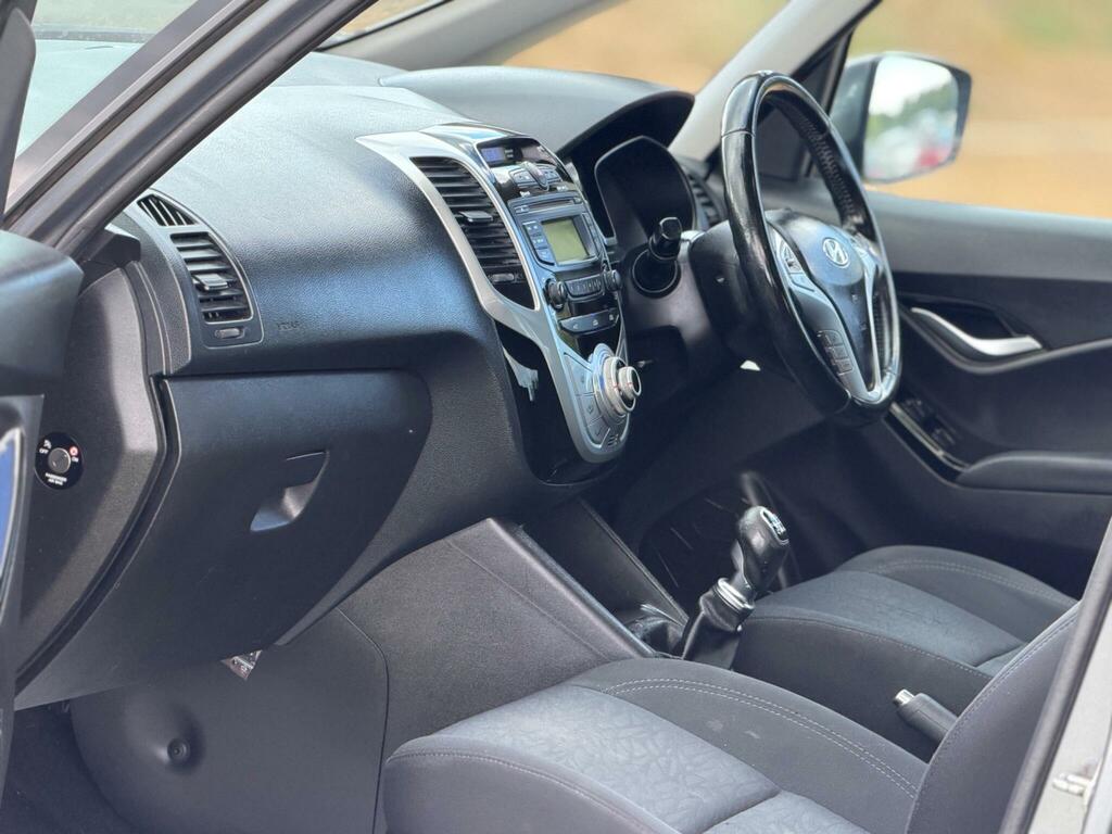 Hyundai Ix20 Petrol #7
