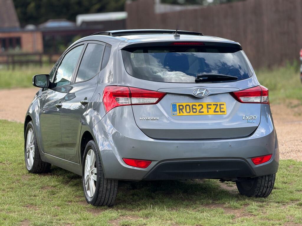 Hyundai Ix20 Petrol #23