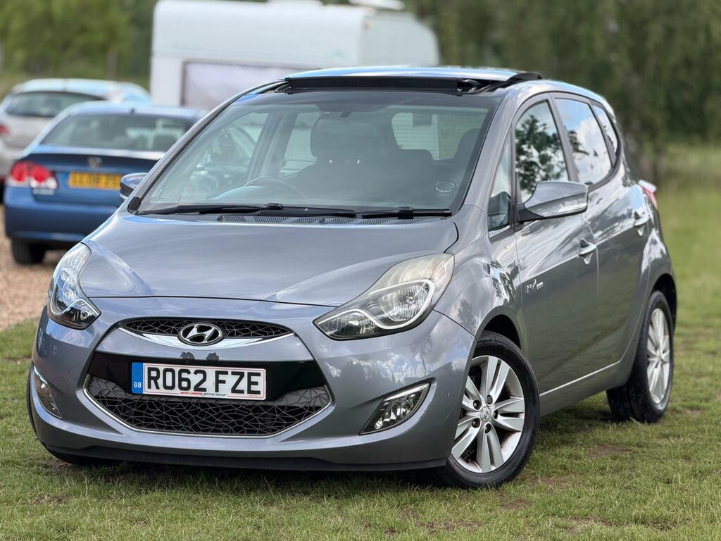 Hyundai Ix20 1.6 Crdi Style Euro 5 Ss Grey #3