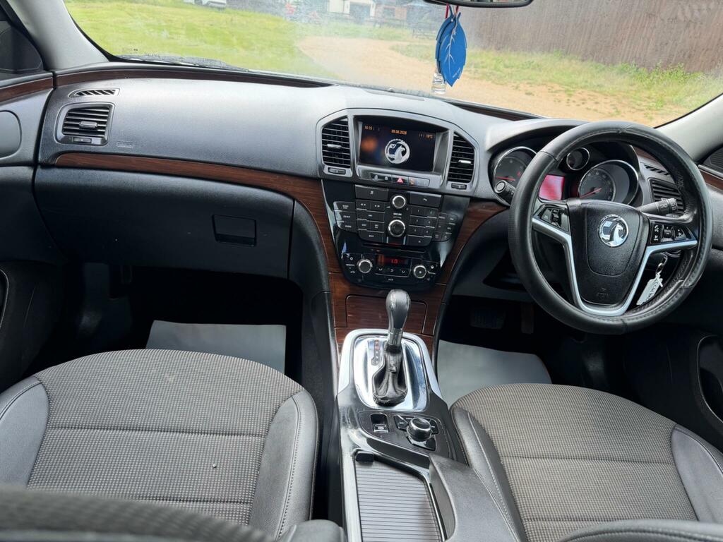 Vauxhall Insignia Hatchback Silver #21