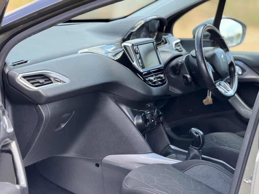 Peugeot 2008 1.2 Puretech Active Euro 6 Grey #6